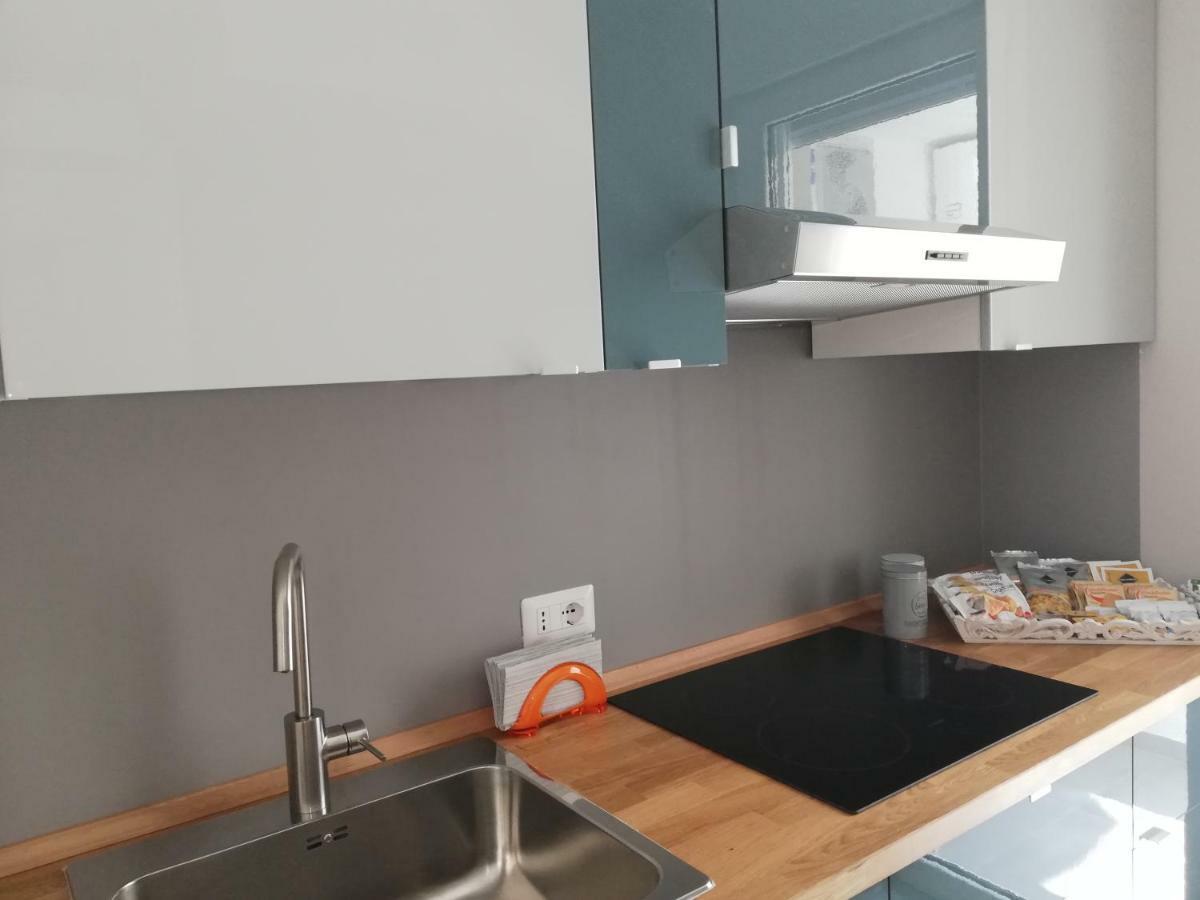 Dimora San Ferdinando 2 Apartment Bari Exterior photo